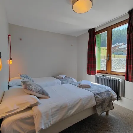 Petit Mont Blanc Guest House Peisey-Nancroix Exterior photo